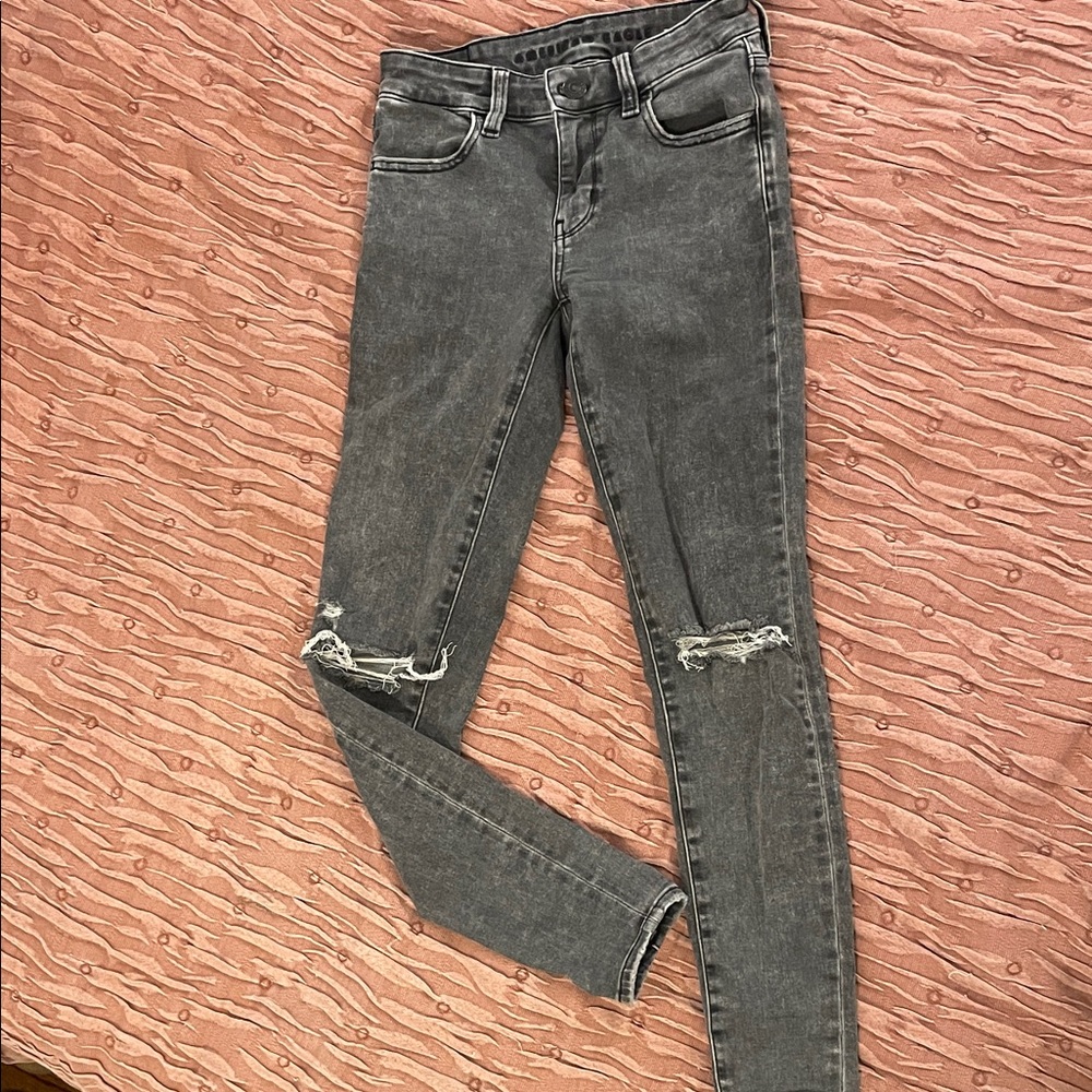 American Eagle Outfitters Gray Ripped Skinny Jeans